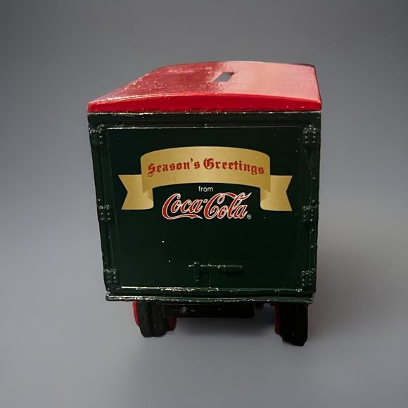 VTG 1993 Coca-Cola Santa Claus Die Cast Metal Bank Old Christmas Truck Red -Nice - Picture 4 of 10